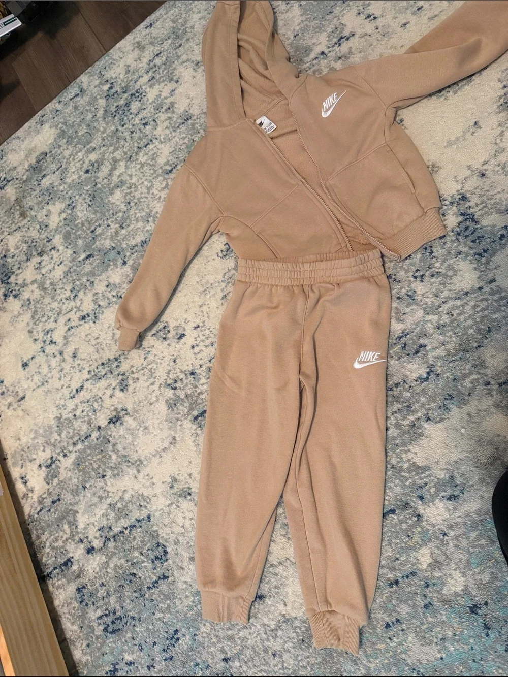 Nike Beige Cropped Hoodie and Joggers Set